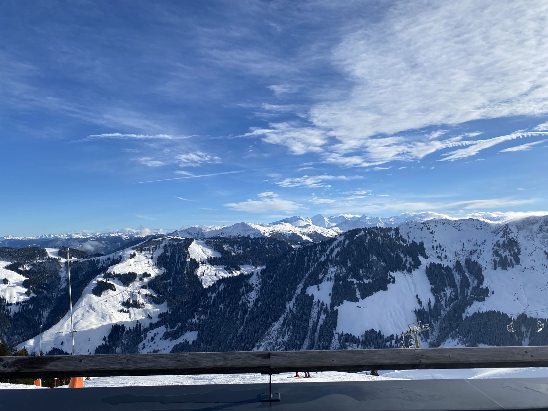 Cime innevate sopra Zell am See